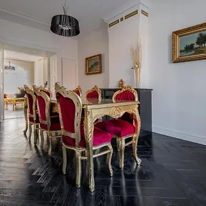 https://sezanes-lodges.ihotelsrotterdam.com