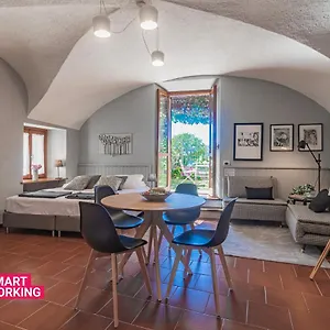 https://atelier-dellartista-by-wonderful-italy.it-lombardy.com